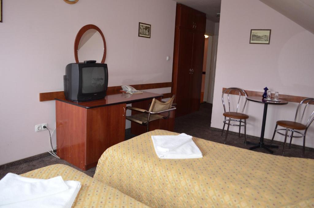 Pension Tip-Top Târgu-Mureş Kamer foto
