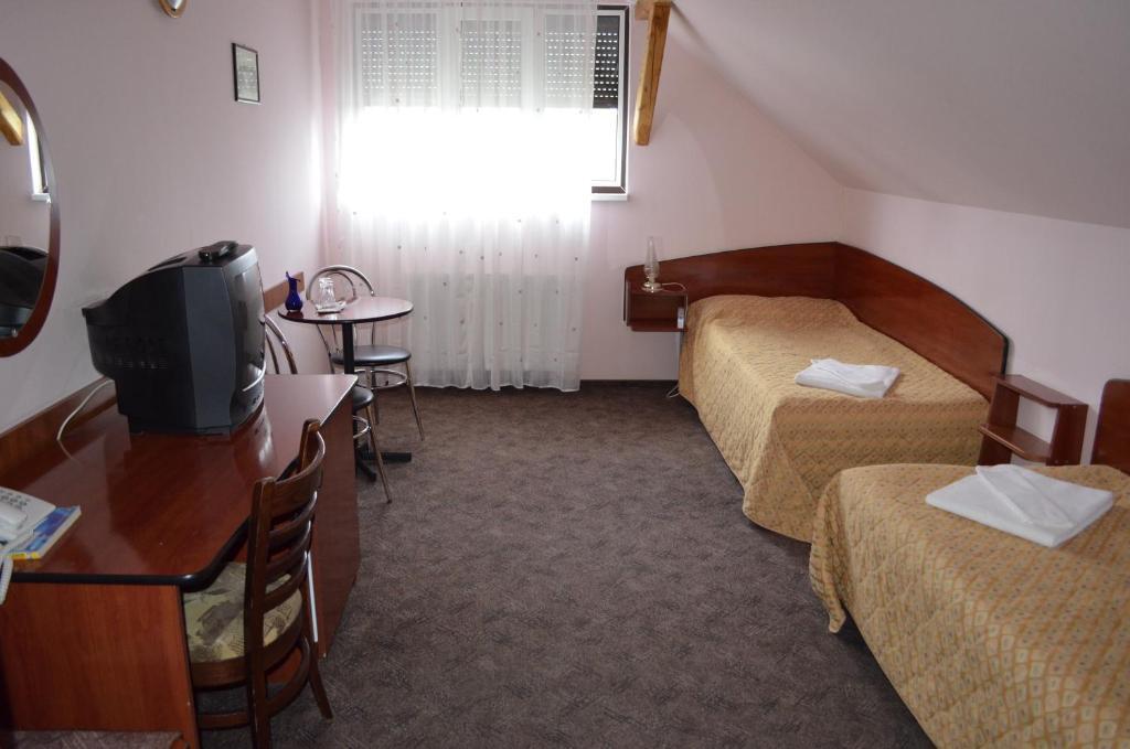 Pension Tip-Top Târgu-Mureş Kamer foto